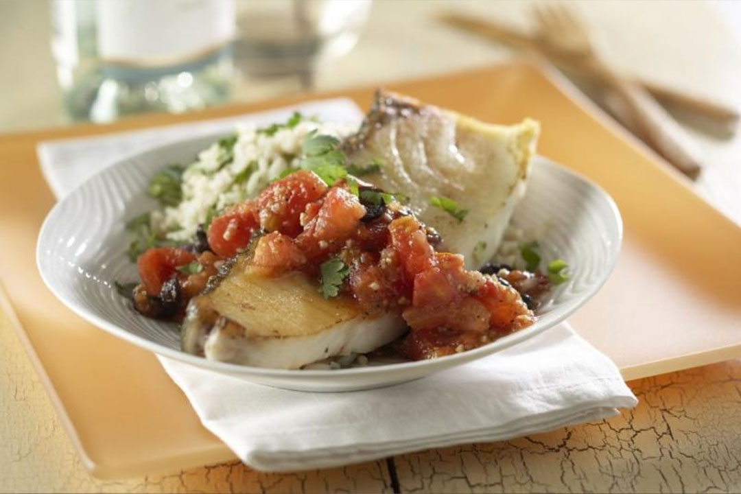 Halibut with Chunky Tomato Salsa - Mazola® Oils